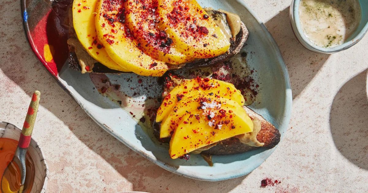 Tostada de mango