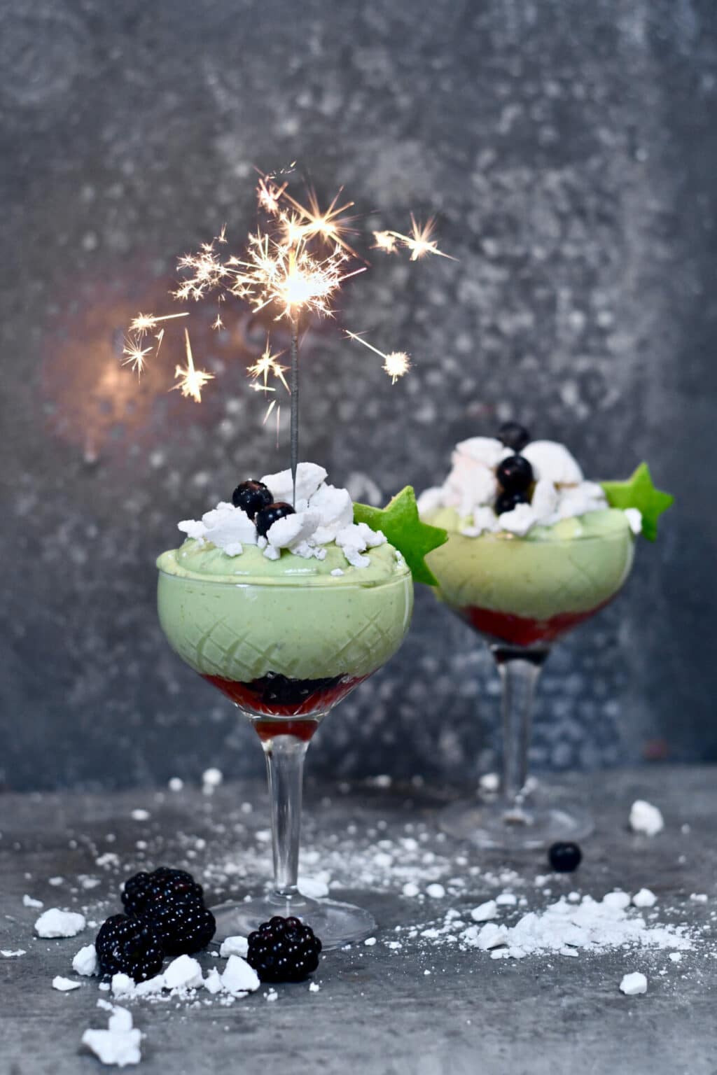 Eton mess con aguacate